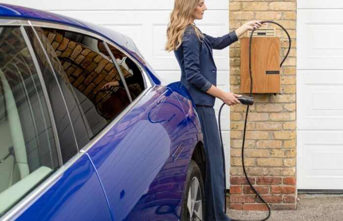 us car buyer trends, gasoline hybrid ev preferences, used ev market usa, hybrid vehicle demand usa, electric vehicle buying patterns, us used car market, ev transition usa, fuel-efficient vehicle choices usa, southwest us ev adoption, hybrid vs gasoline vehicle trends
